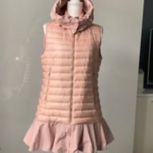 Moncler Vest size 1 fit size S,M